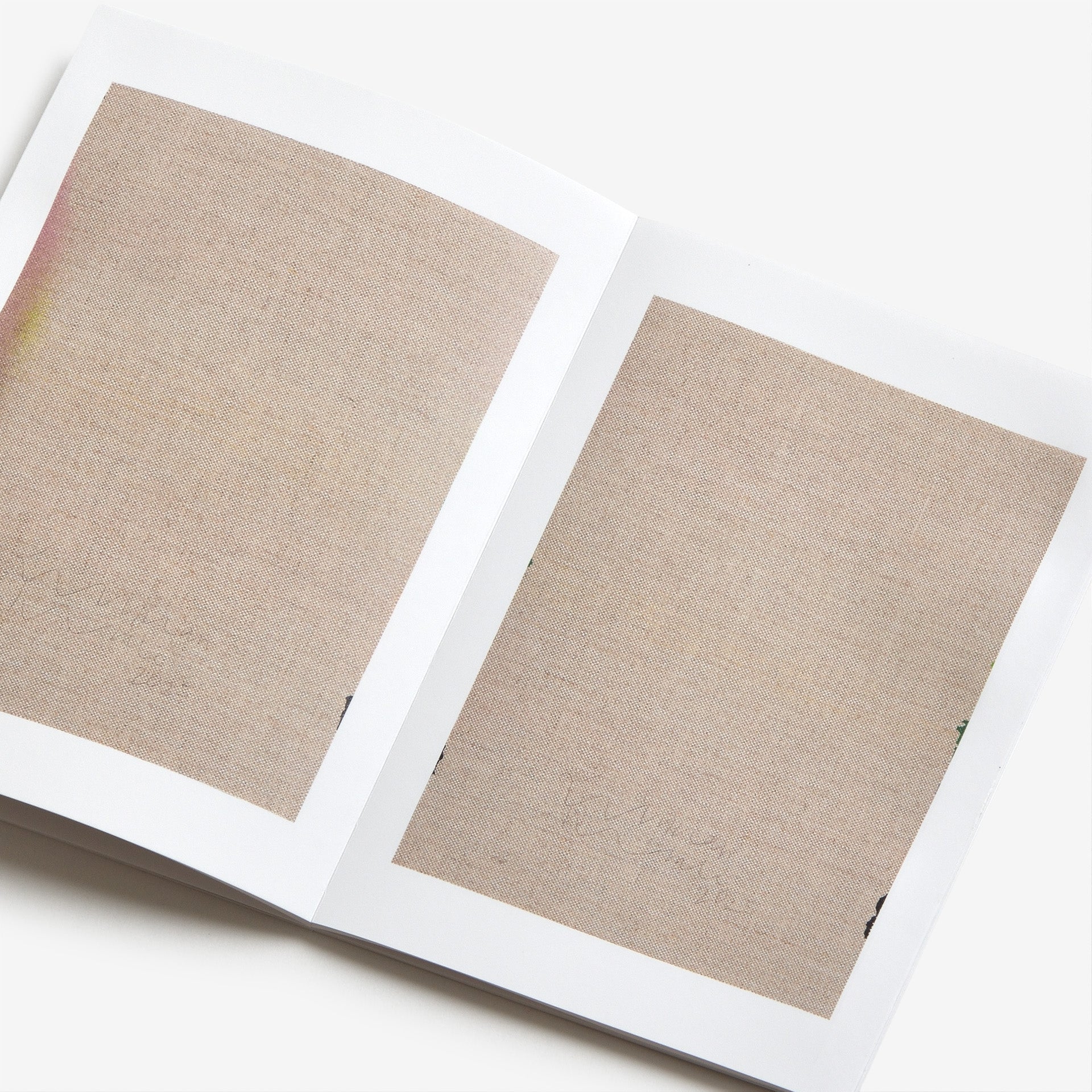 Jonathan Monk: Eleven second painting (white, antique white, pink, lemon yellow, light green, dark green, purple, red, yellow, black, silver) 2025 (Cover A)