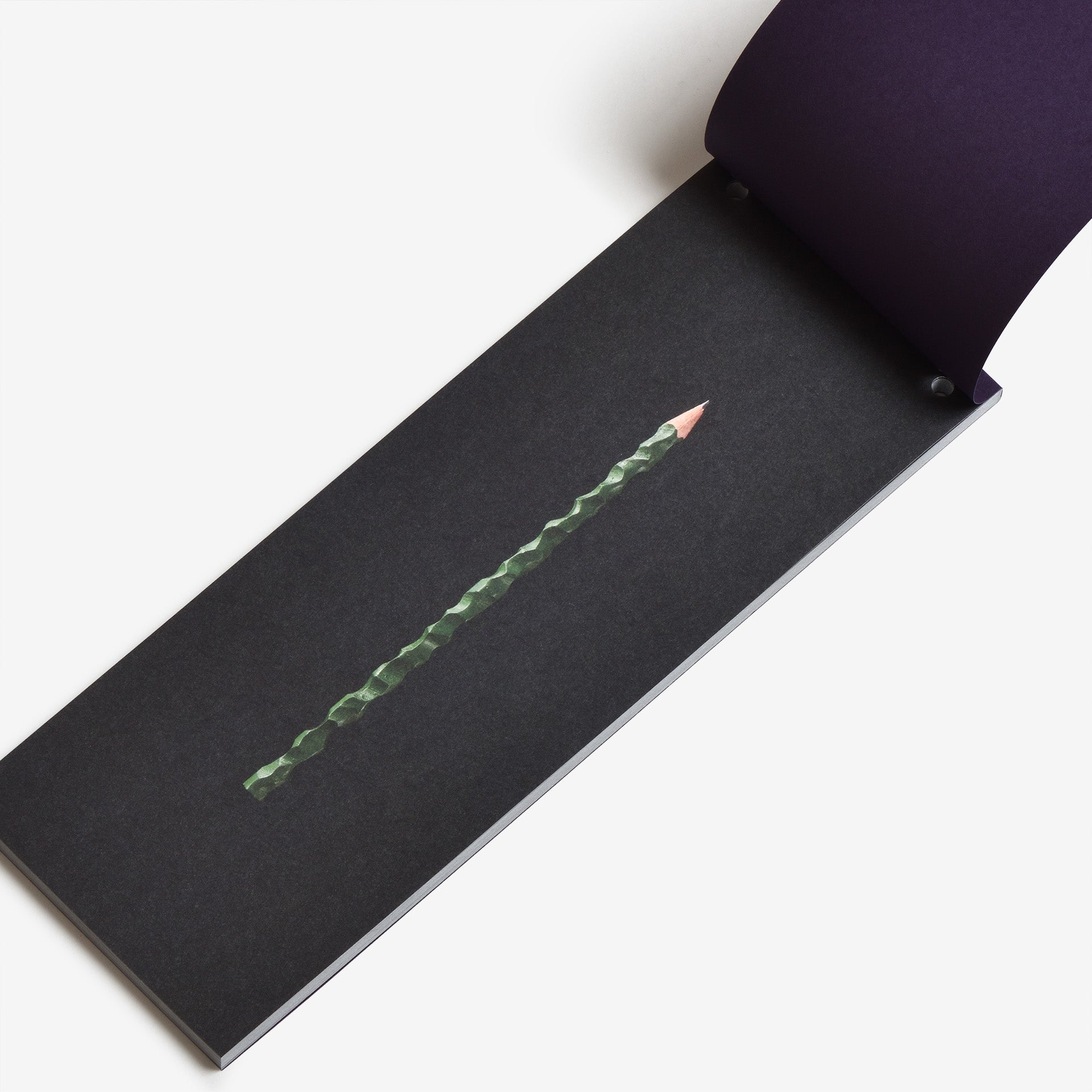 高田唯: POV #1 Sharp Pencil