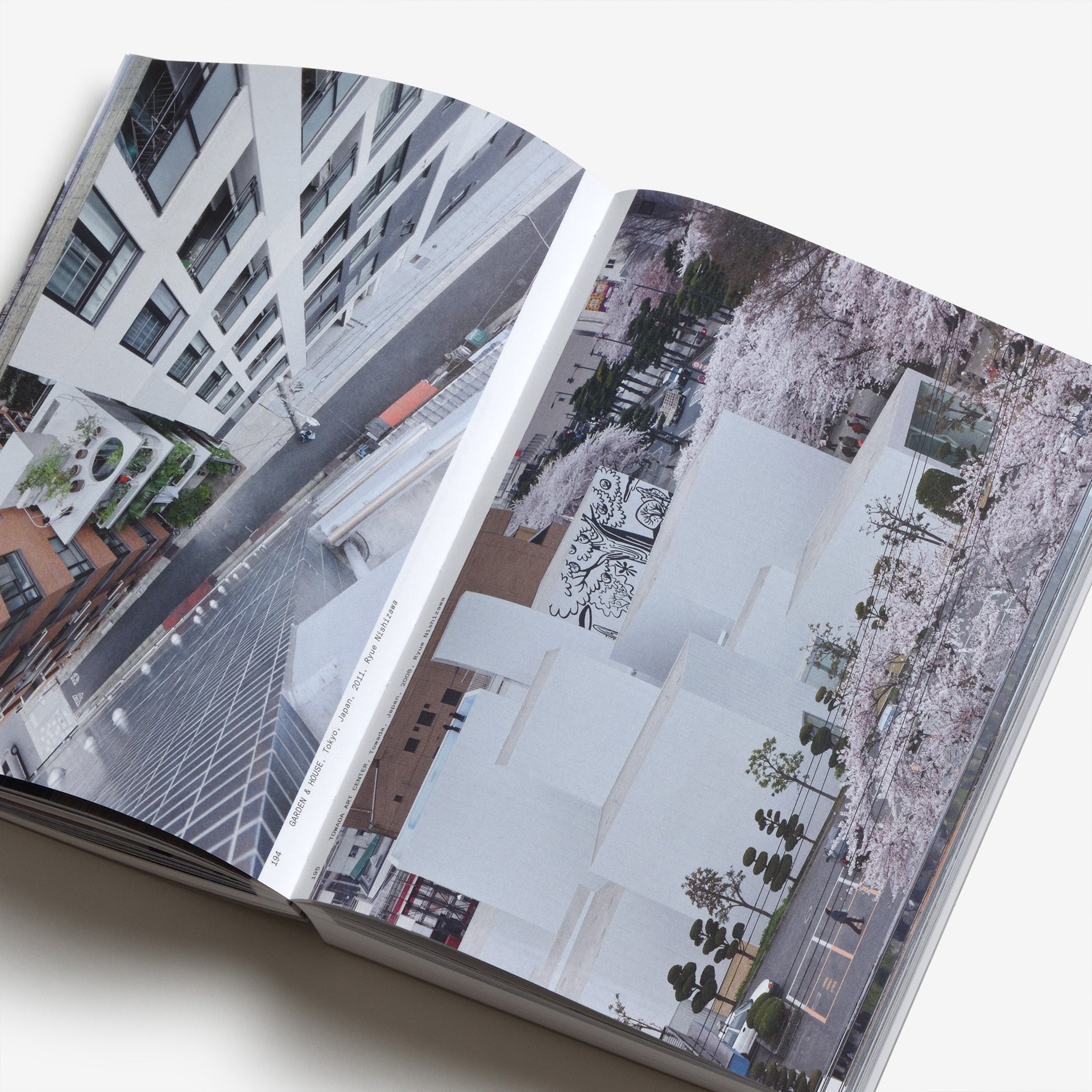 Iwan Baan: Moments in Architecture