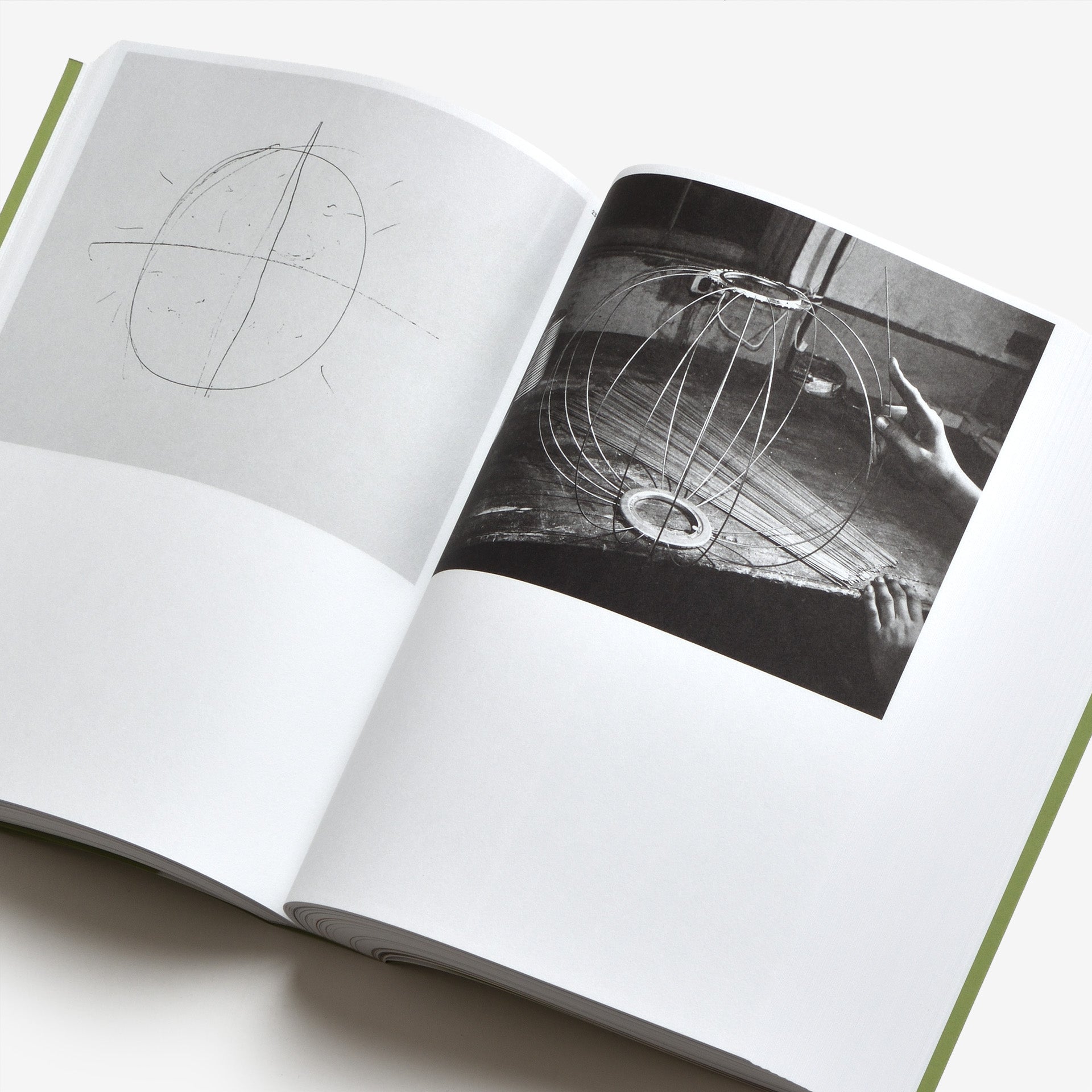 Aleix Plademunt: Sit, site, chair, cherry