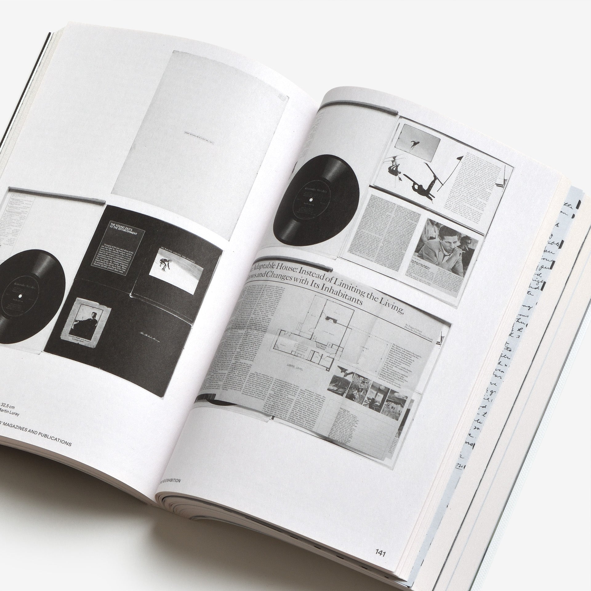 Costruzione dell'universo. Artists' Magazines and Publications