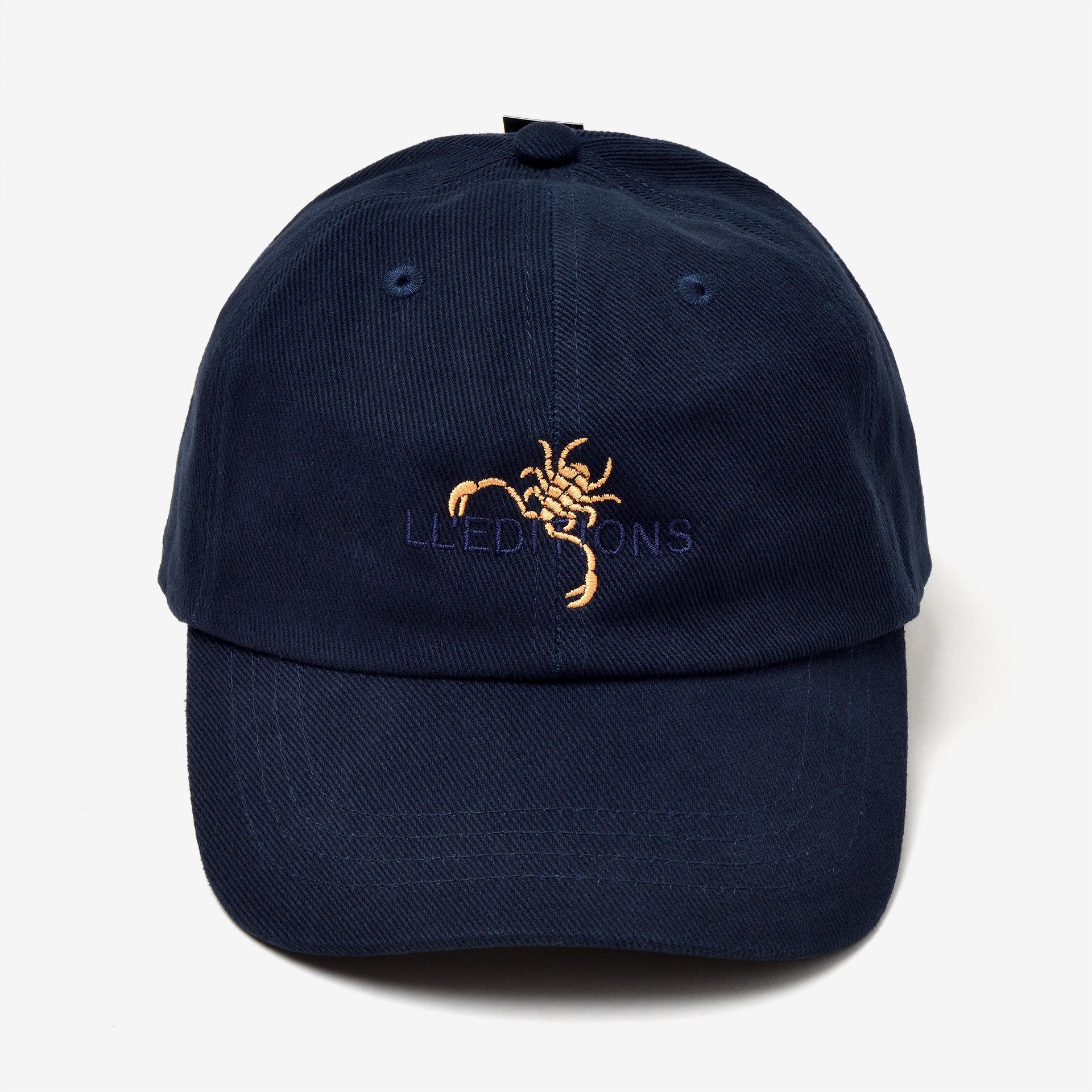 ll’Editions Book Scorpion Cap