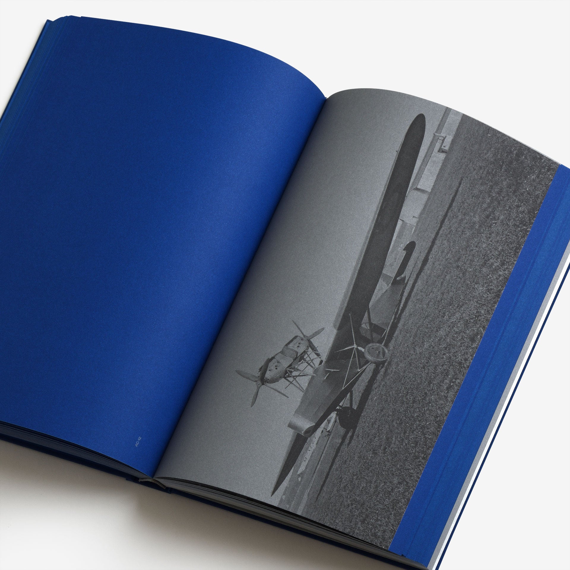Michel Comte: Aviator